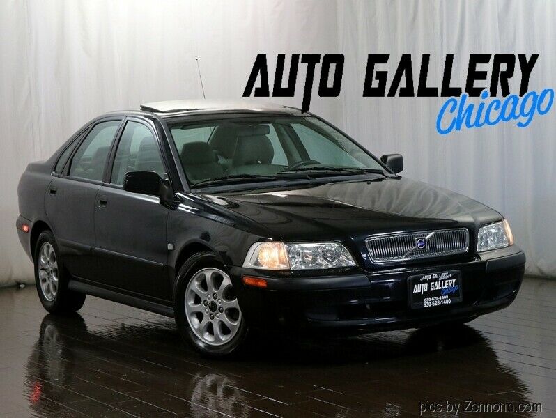 2001 Volvo S40 A 4dr Sdn A 4dr Sdn 2001 Volvo S40 127885 Miles
