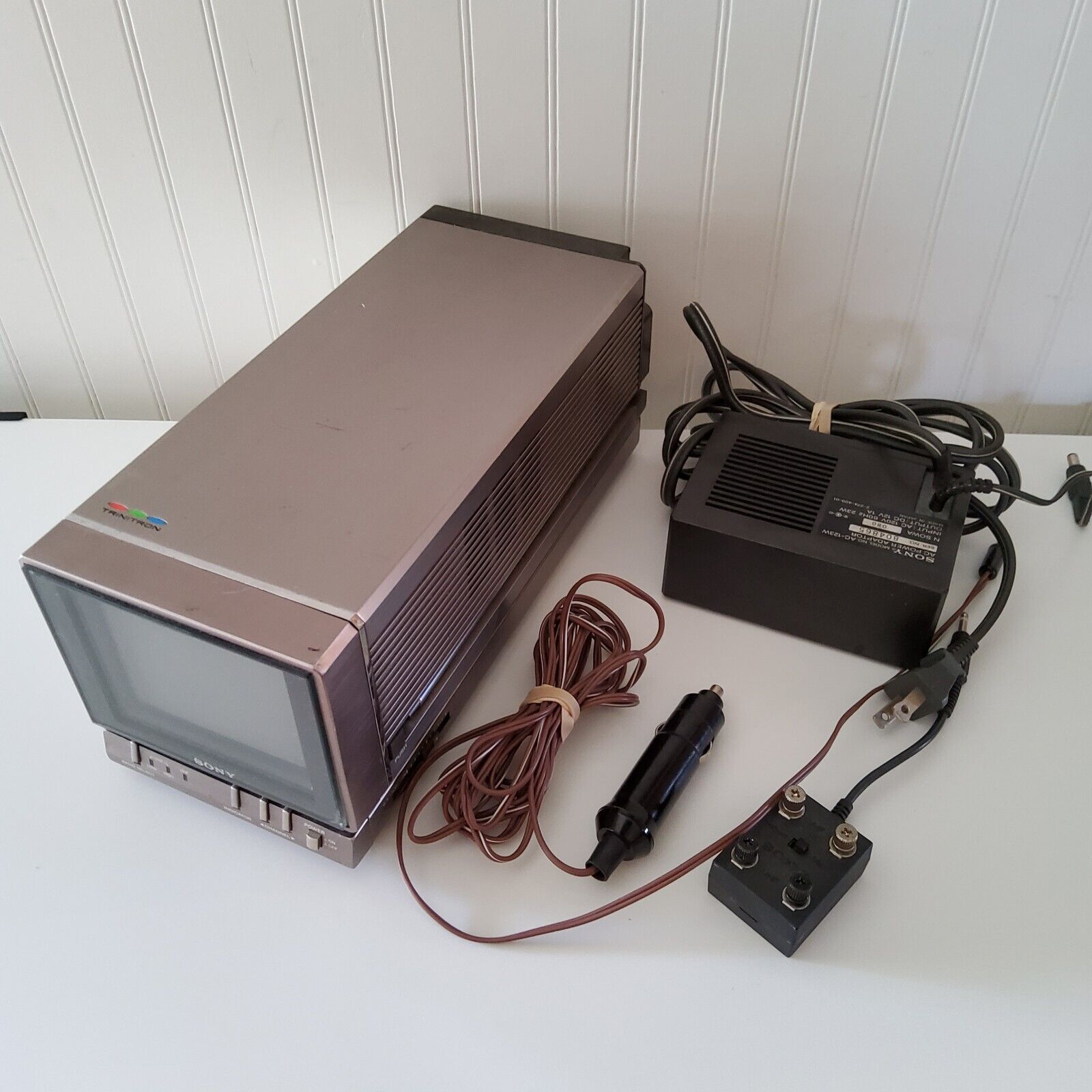 1980 Sony Kv-4000 Essen Design Trinitron Color Crt Portable Tv Retro Gaiming